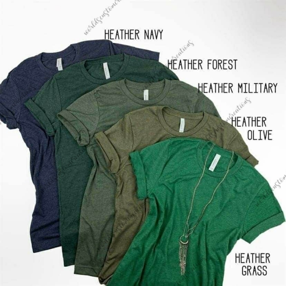 Womans Banned from mom groups tee - Picture 5 of 10